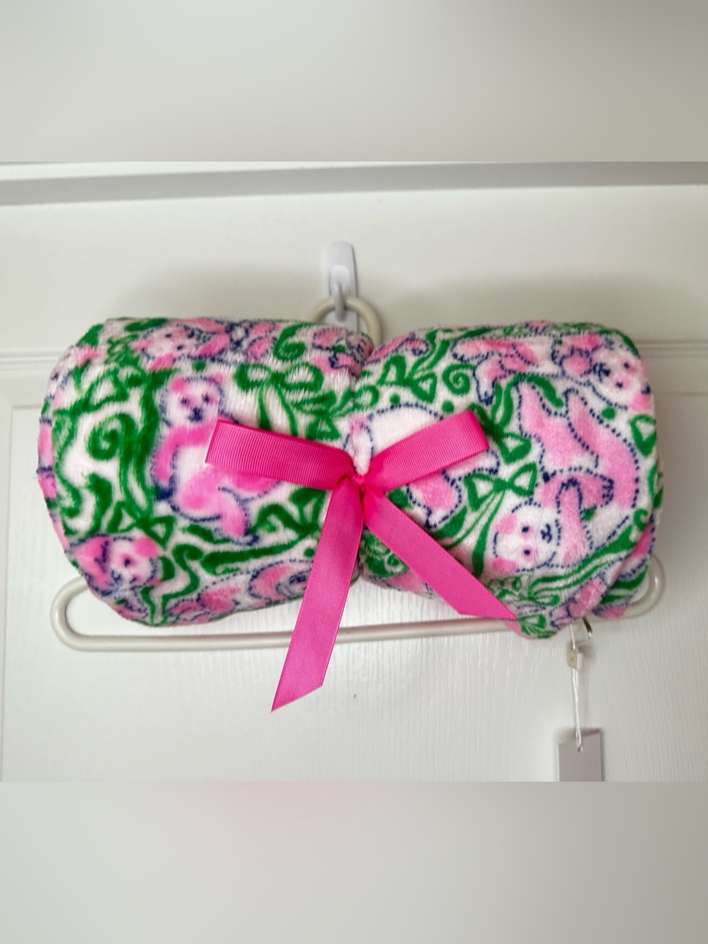Lilly Pulitzer Panda N Bows Pink & Green Plush Throw with Ribbon NWT